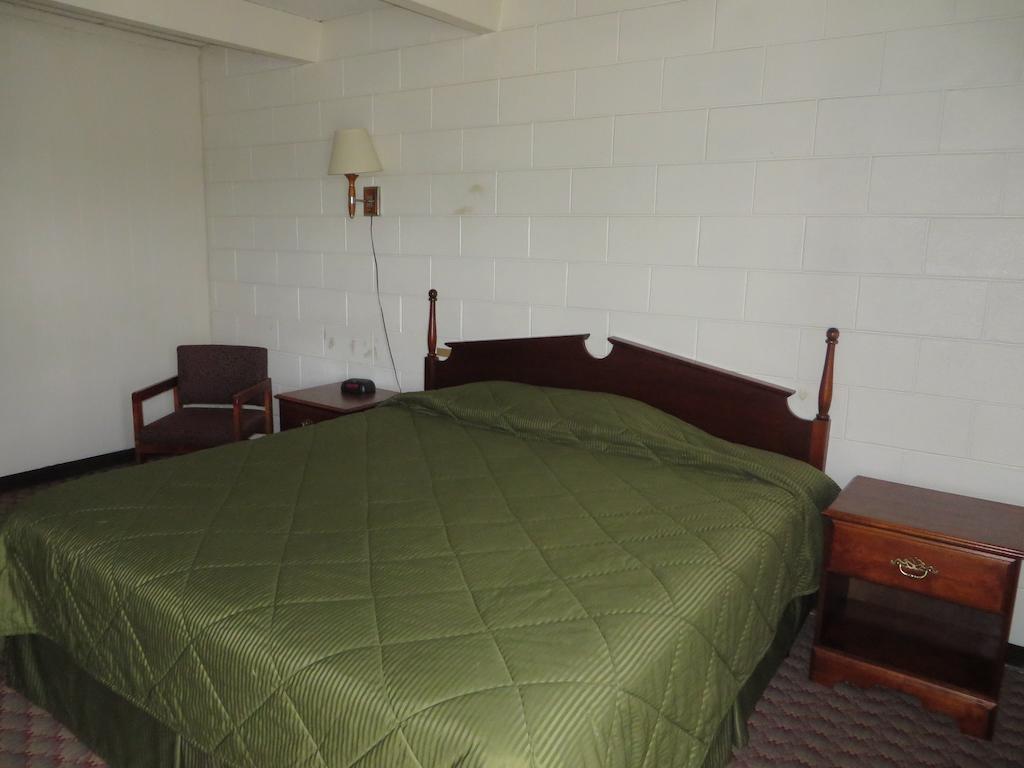Palamar Motel Pontiac Ruang foto